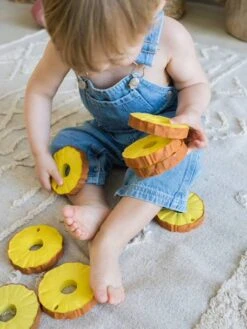 Ananas L'Ananas - OLI & CAROL Jaune - Oli Et Carol -Périphériques Pour Enfants ananas lananas oli carol 3