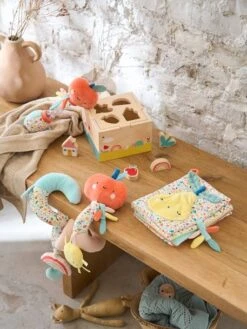 Périphériques Pour Enfants -Périphériques Pour Enfants boite des formes a encastrer croque la vie en bois fsc 1