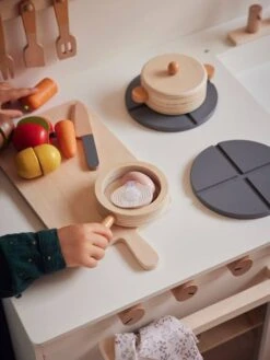 Cuisinette équipée Avec Rideau - En Bois FSC® Multicolore - Vertbaudet -Périphériques Pour Enfants cuisinette equipee avec rideau en bois fsc 2