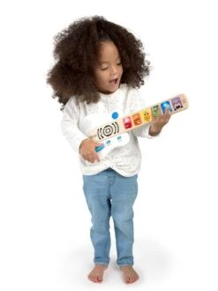Guitare Magic Touch HAPE Blanc - Hape 12 Guitare Magic Touch HAPE Blanc - Hape -Périphériques Pour Enfants guitare magic touch hape 4